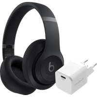 Aanbieding Beats Studio Pro Zwart + BlueBuilt Power Delivery Oplader met Usb C Poort 20W Wit